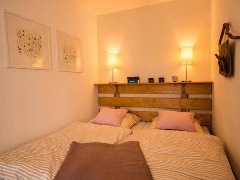 Wohlfuehloase Am Weissen Hirsch Apartment Dresden Ngoại thất bức ảnh